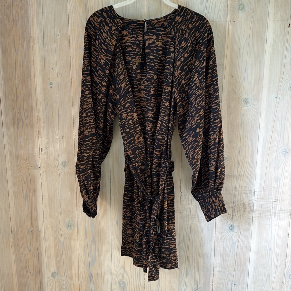 NWT Banana Republic Dress Size M - Picture 2 of 13